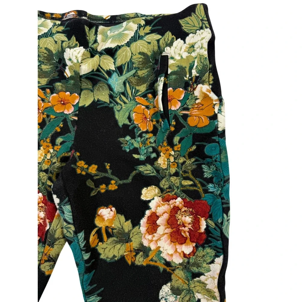 Chico's Brigitte So Slimming Pants Women 0.5 Black Floral Excellent Ankle Crop